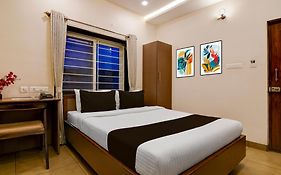 Townhouse The 36 Inn Madhuravada Bus Stop